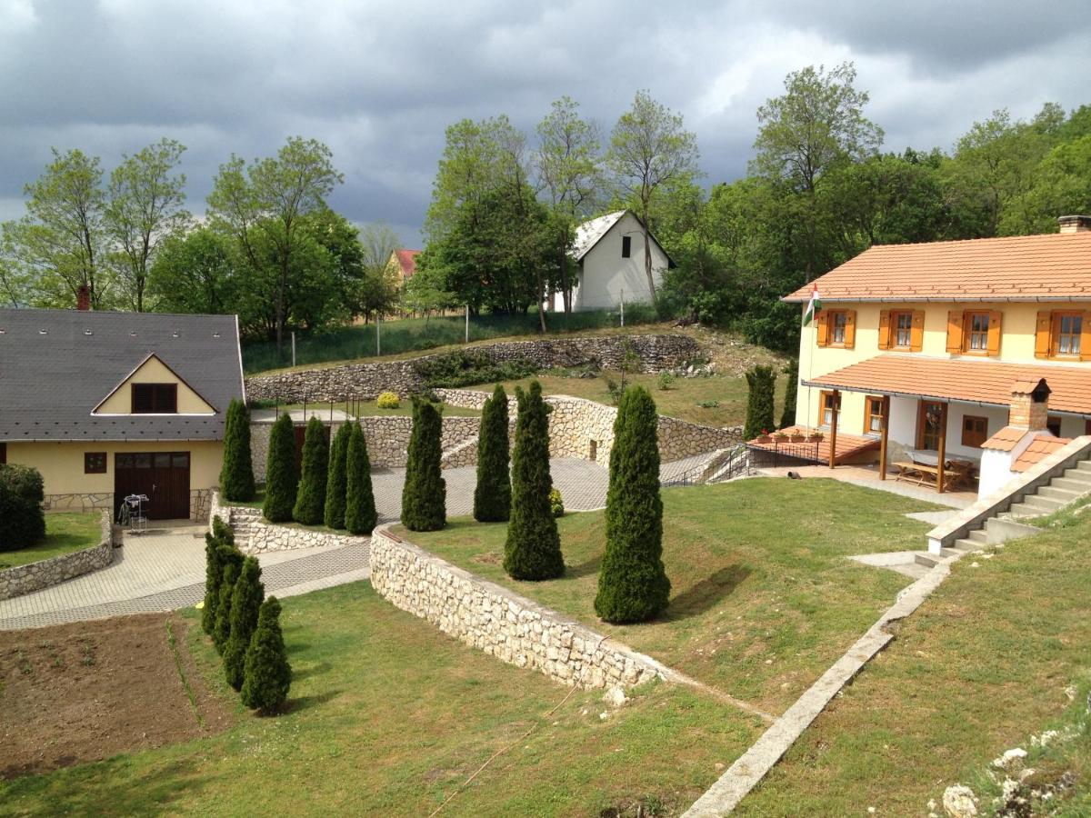 Judit Vendégház Sümeg Exterior foto